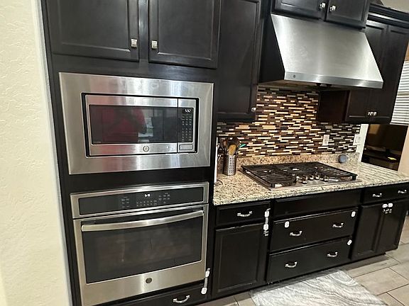 3rd image of 9987 W Robin Ln