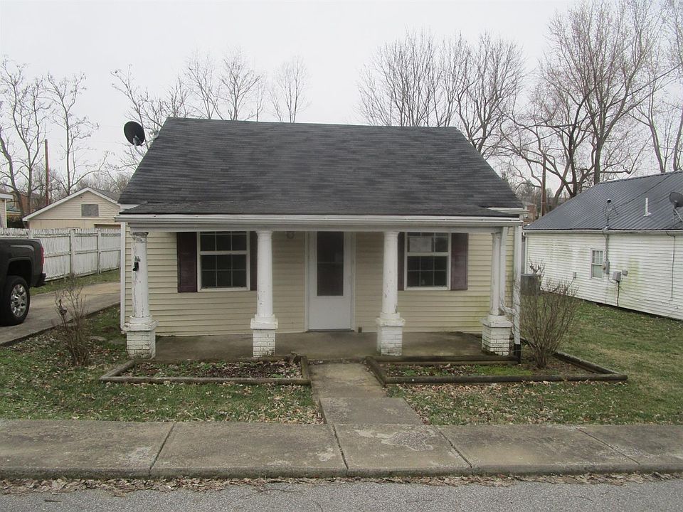 1st image of 208 Sparks Ave
