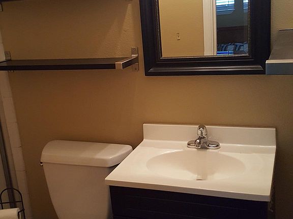 5th image of 901 Tina Way