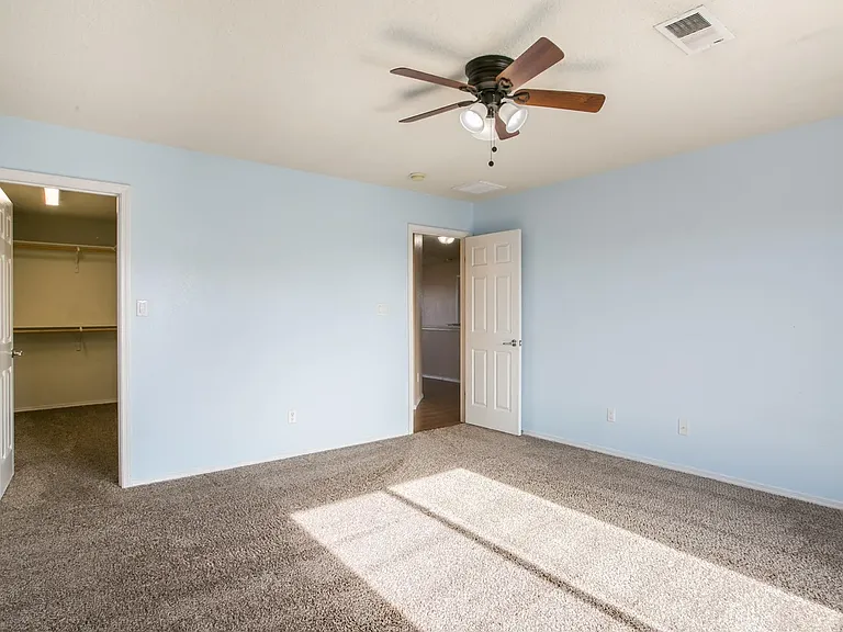 970 Carnival Ct NW — Photo 49