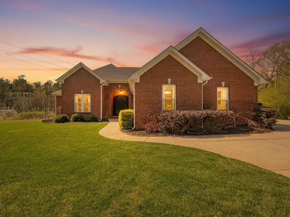 602 Rand Mill Rd, Garner, NC 27529