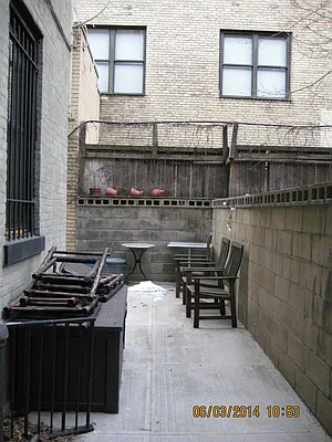 Rented by Magnone Real Estate | media 32