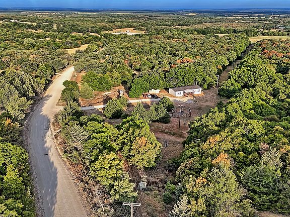 3rd image of 7111 Starkey Rd