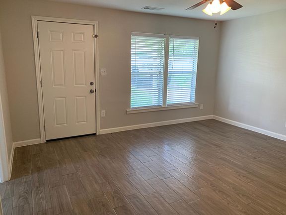 2nd image of 8122 Gibbs Dr