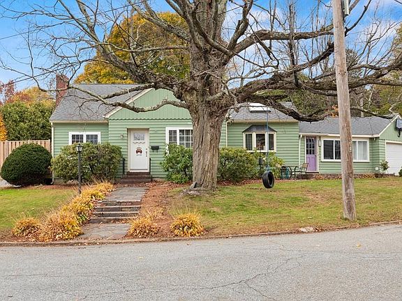 3rd image of 1 Winona Ave