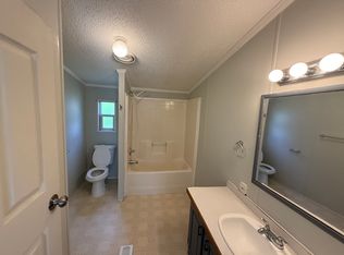 1038 Portland Rd APT 1, Saco, ME 04072