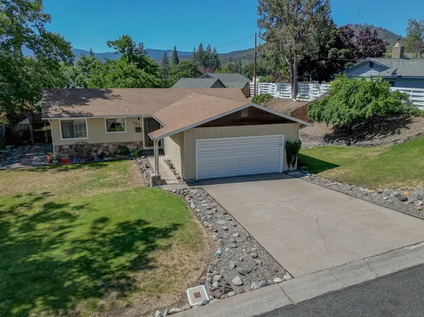 1123 Northridge Dr, Yreka, CA 96097