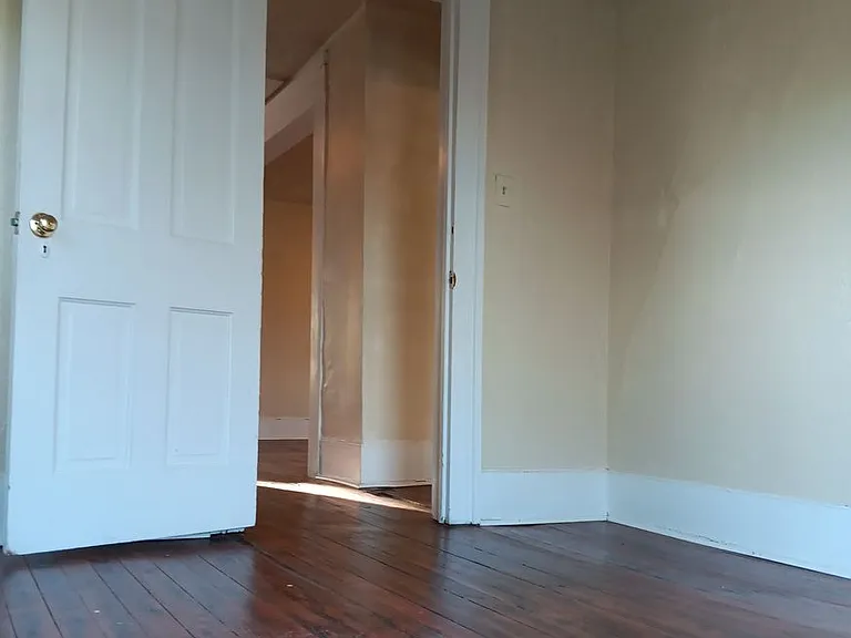 816 Avon St — Photo 12