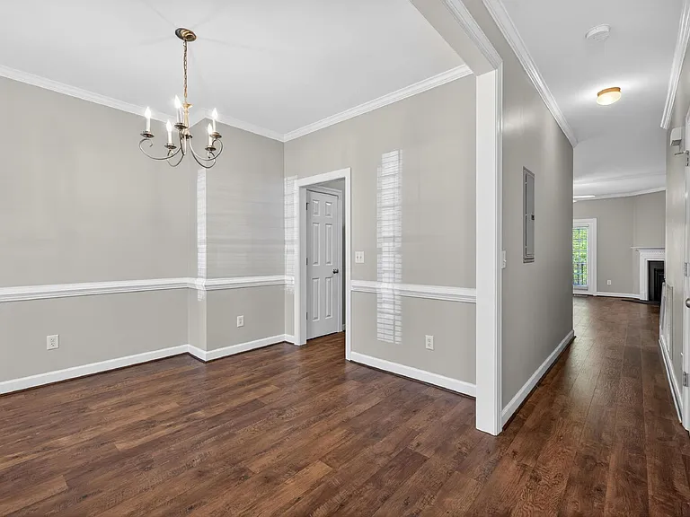 770 Parkside Townes Ct — Photo 4
