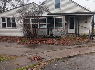 6 Crane Pl #2, Tonawanda, NY 14150