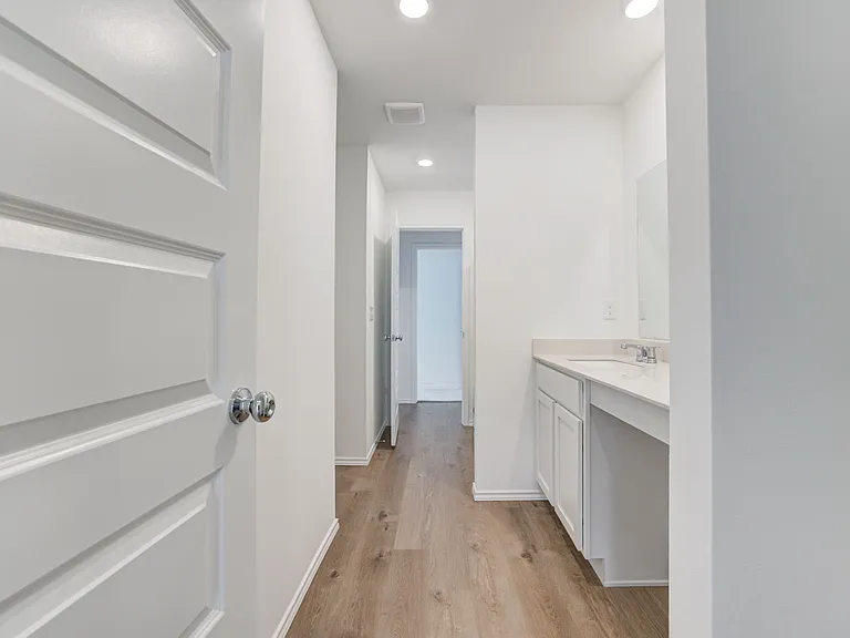 6148 Western Redbud Trl — Photo 39