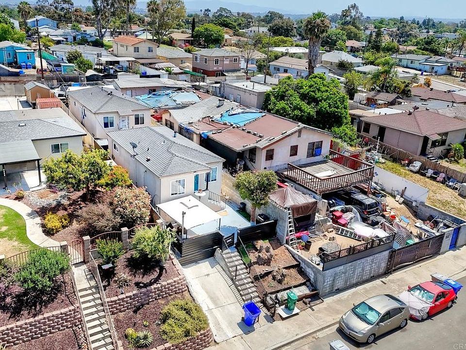 1st image of 3053 38th St