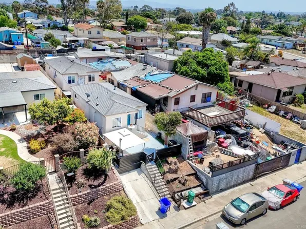 3053 1/2 38th St E, San Diego, CA 92105