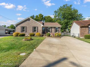 8306 Chel Ct, Louisville, KY