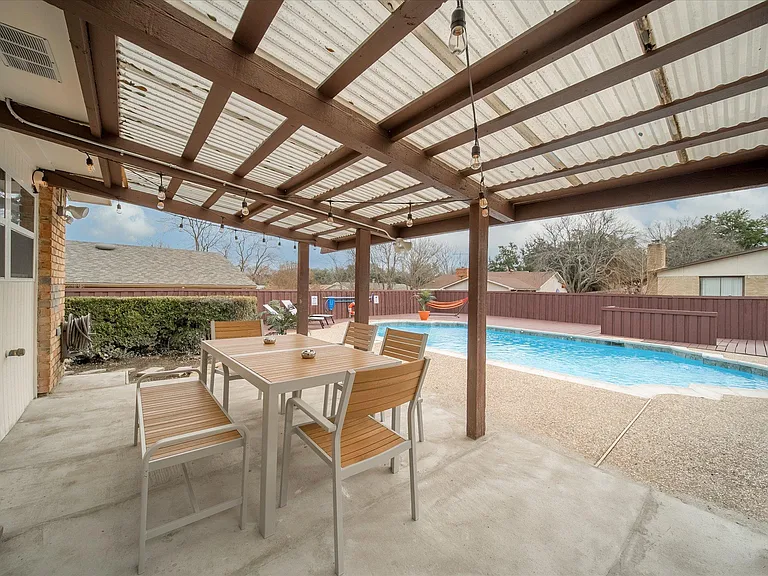 2922 Clover Valley Dr — Photo 27