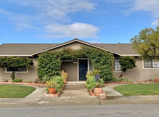 1250 Sawtooth Dr, Hollister, CA 95023