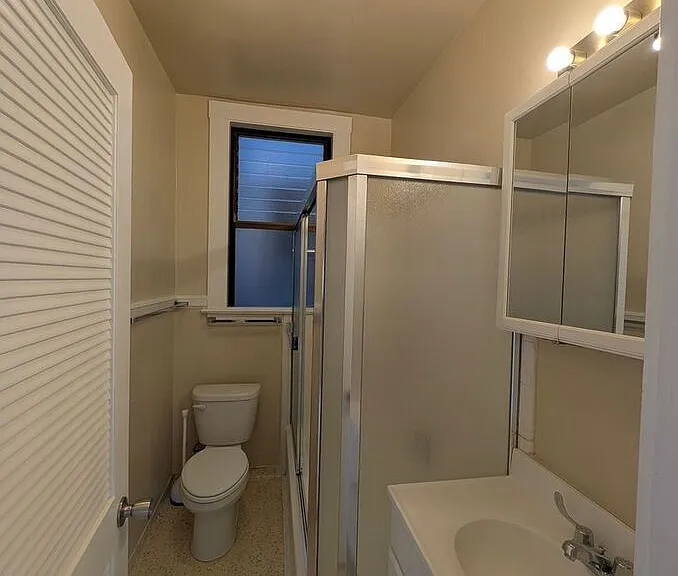 2460 Larkin St #7 — Photo 4