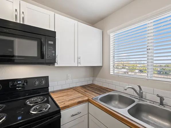 Park Town Homes, 2840 N Park Ave #2840, Tucson, AZ 85719
