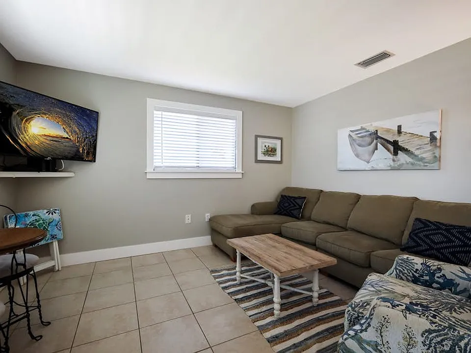 2515 Avenue B #ID1591532P