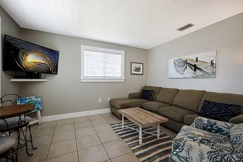 2515 Avenue B #ID1591532P Photo 1