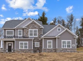 201 Jasmine Ln, Baden, PA 15005