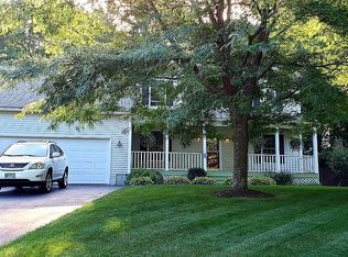 45 Forman Dr, Colchester, VT 05446