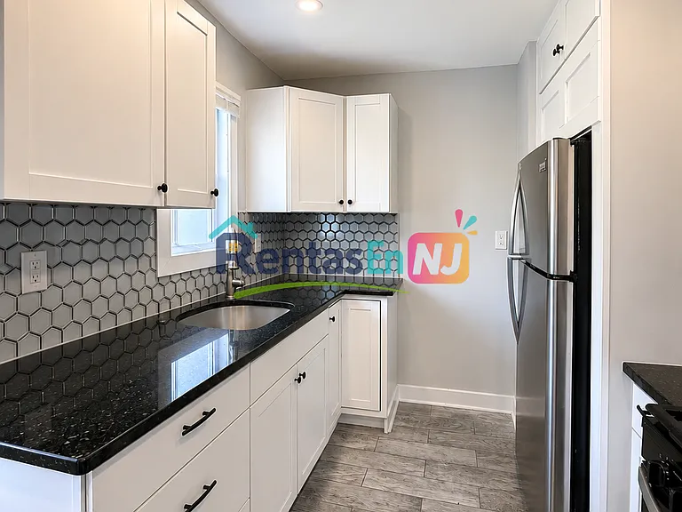 155 W Main St #3B — Photo 2