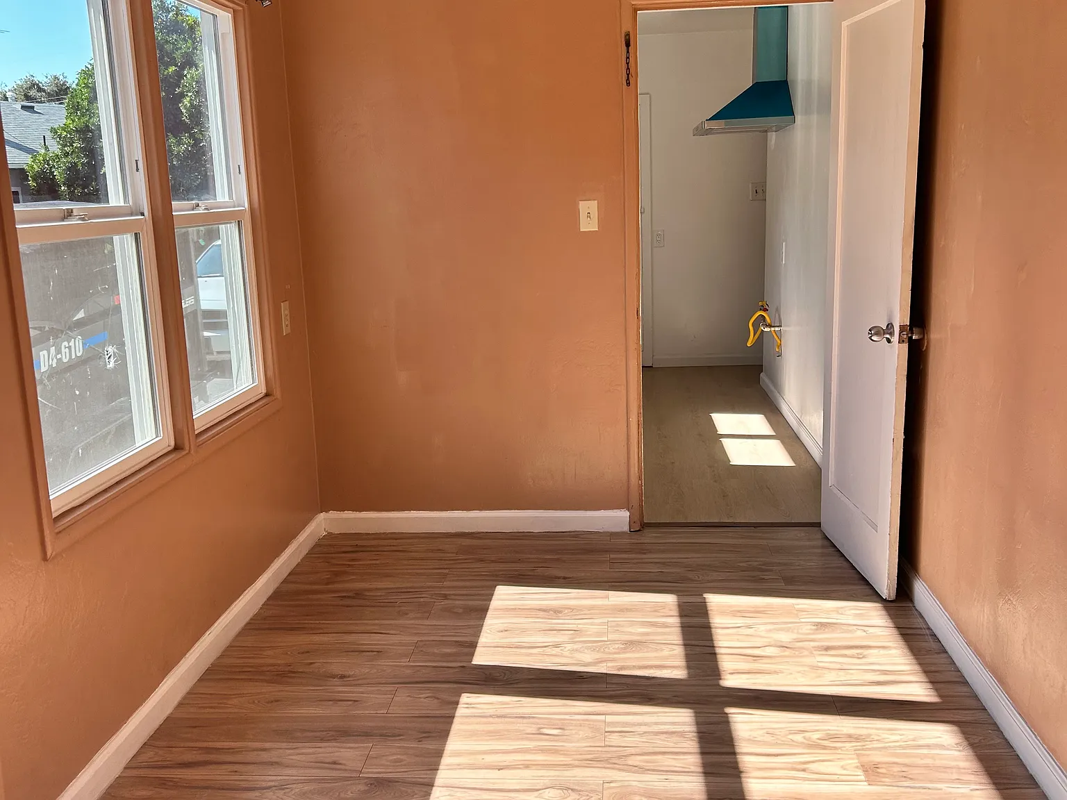 1 bed, 650 sqft, $2,000 — Photo 3