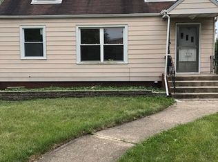 3223 178th St, Lansing, IL 60438