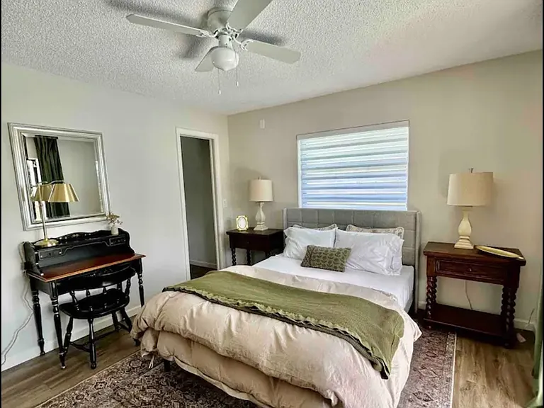 1535 Ultramarine Ln — Photo 28