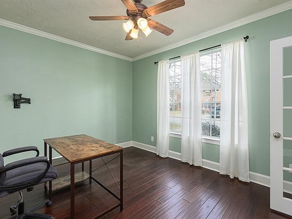 4th image of 3215 Canna Lily Ct