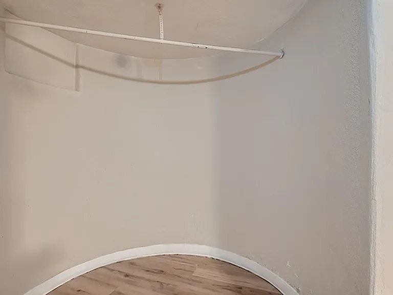 499 Fox St #BASEMENT — Photo 7