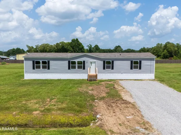 111 Dewaldo St, Scott, LA 70583