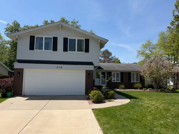516 N Beck Rd, Lindenhurst, IL 60046