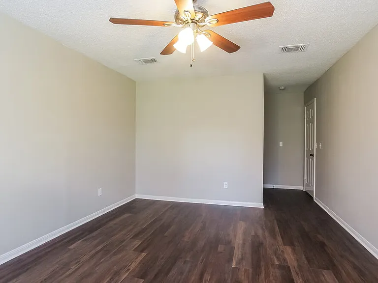 12603 Mill Ridge Dr — Photo 9