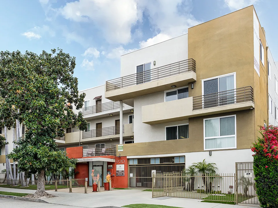 Wilcox Townhomes