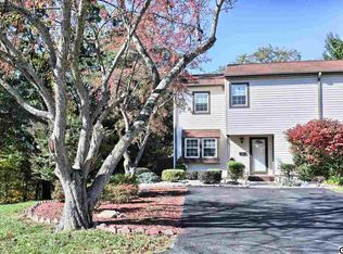 2661 Cranberry Cir, Harrisburg, PA 17110