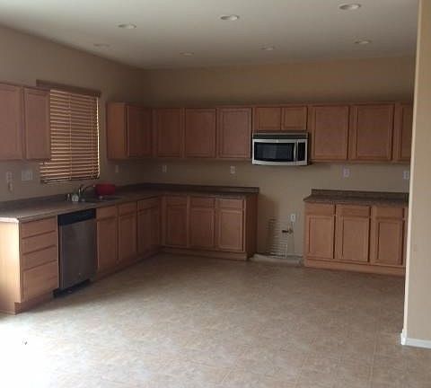 5th image of 12367 Griffin Ln
