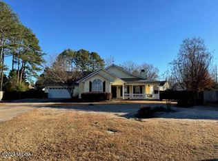 114 Dundee Pass, Byron, GA 31008