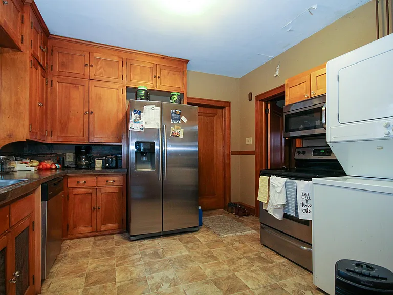 1404 University Ave NE #1 — Photo 6