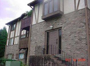 913 Camelot Dr, Atlanta, GA 30349