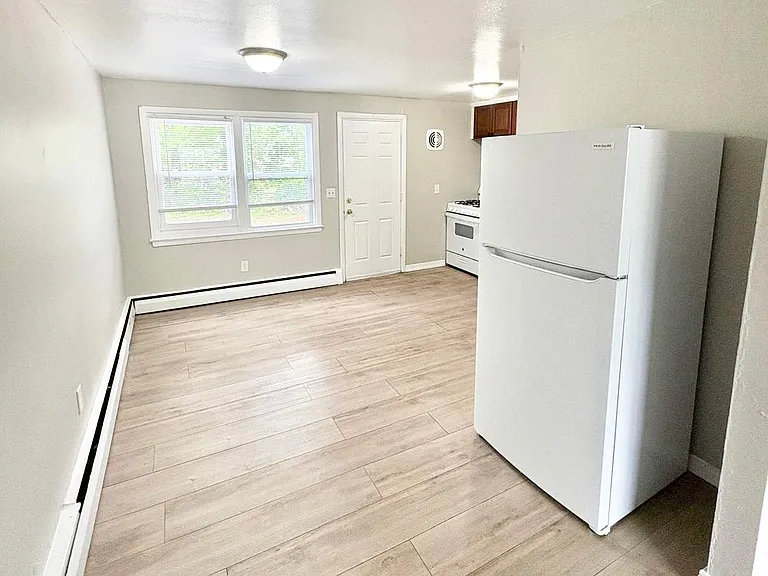 114 Fairmont Ave #2 — Photo 2