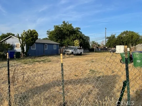 2114 Beachwood Dr #15, Merced, CA 95348