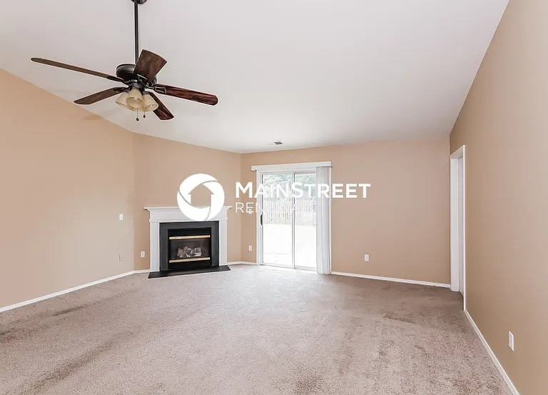13504 Trickling Water Ct — Photo 4