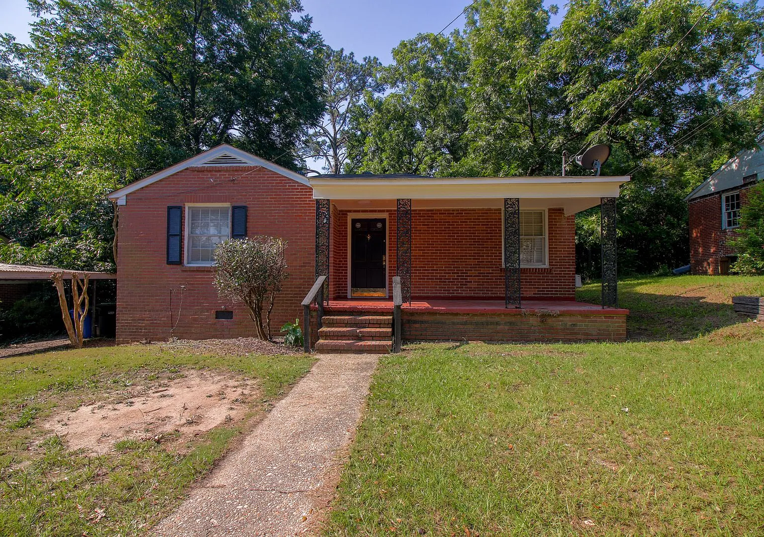 Midtown Brick home — Photo 1