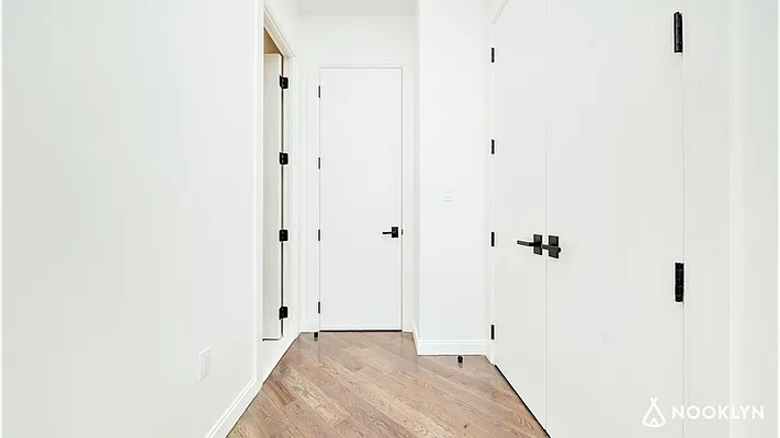 Rented by Nooklyn NYC LLC | media 69