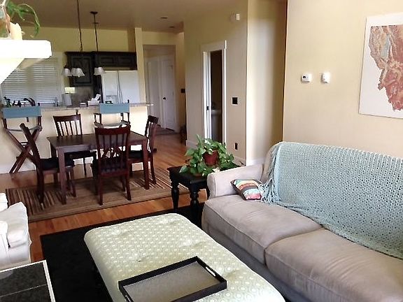4th image of 3910 Baxter Ln Unit 14