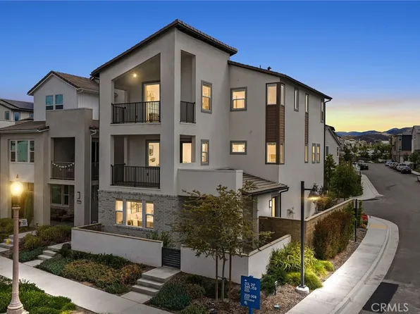 427 Flycatcher, Irvine, CA 92618