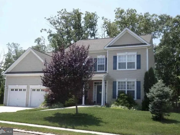 29 Tomasello Dr, Millville, NJ 08332