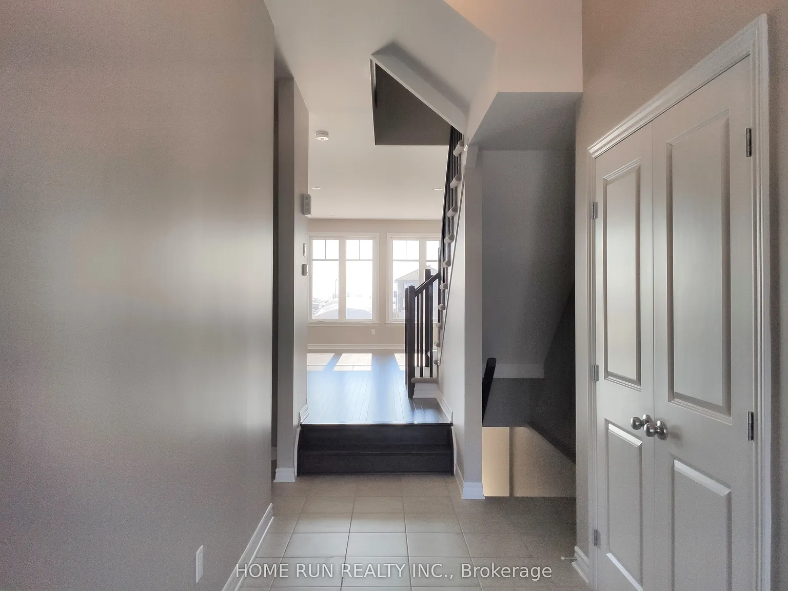 3 bed, $2,750 — Photo 2